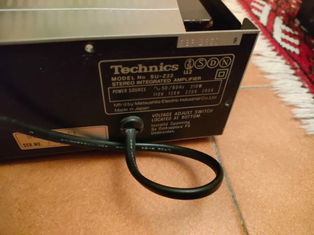 Amplificatore Technics su-z22 - Problema sul canale Phono Whatsa10