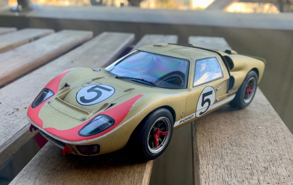 Ford GT40 Meng 1/24 Img_9229