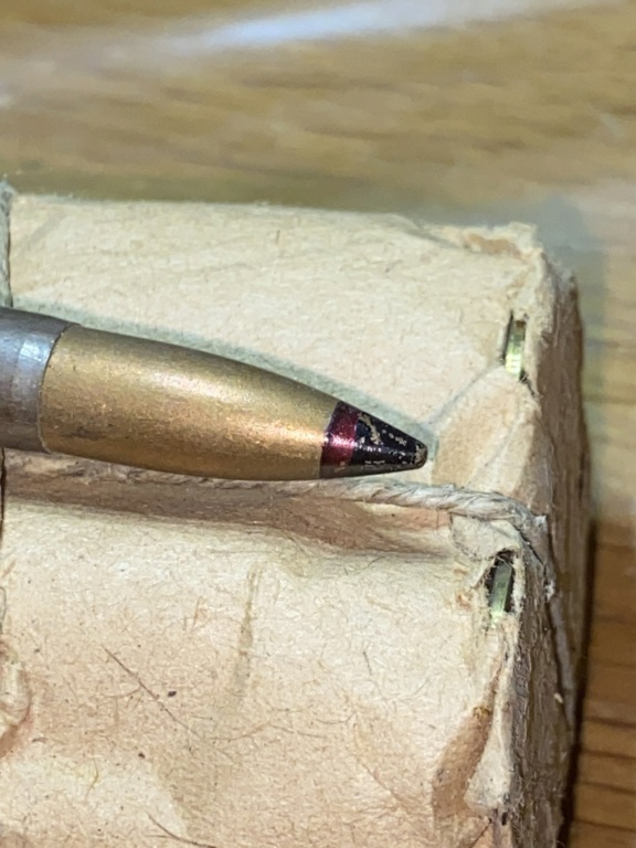 Identification d'une boite de munitions en 7,62 x 54 étanche en plomb Russe ? Img_0212