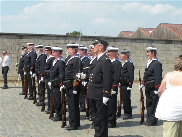 photo des fastes des Cadets section Bruxelles 26-06-10 Les_fa10