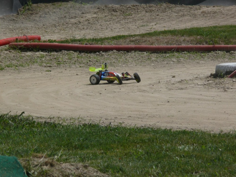 COURSE TT 1/10me ELECTRIQUE DU 31 MAI 2009 A HEUGAS Mini-p52