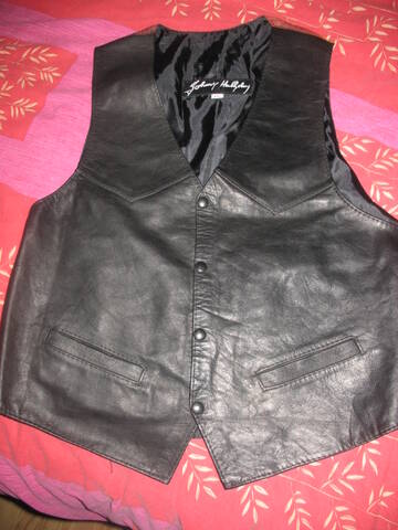 gilet bolero cuir johnny hallyday