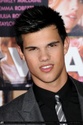 Taylor Lautner (Jacob) - Page 2 Normal62