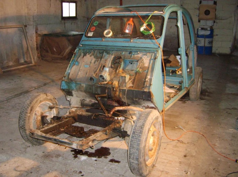 Restauration d'une 2cv4 bleu lagune de 1974 !!! - Page 7 114