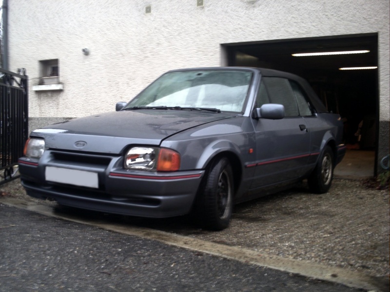 fordphb - Mon Escort XR3i Cab MK4 EFI (fordphb) Phto0028