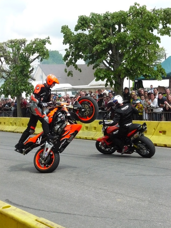 [CR] 10ème fête de la moto a pierre de bresse (en photo) - Page 2 P1020510