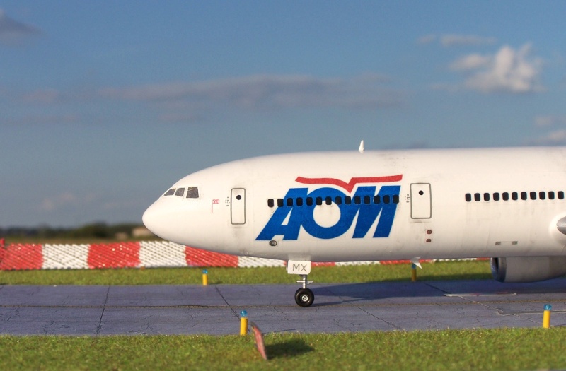DC10-30 - AOM - Airfix - 1/144 100_6917