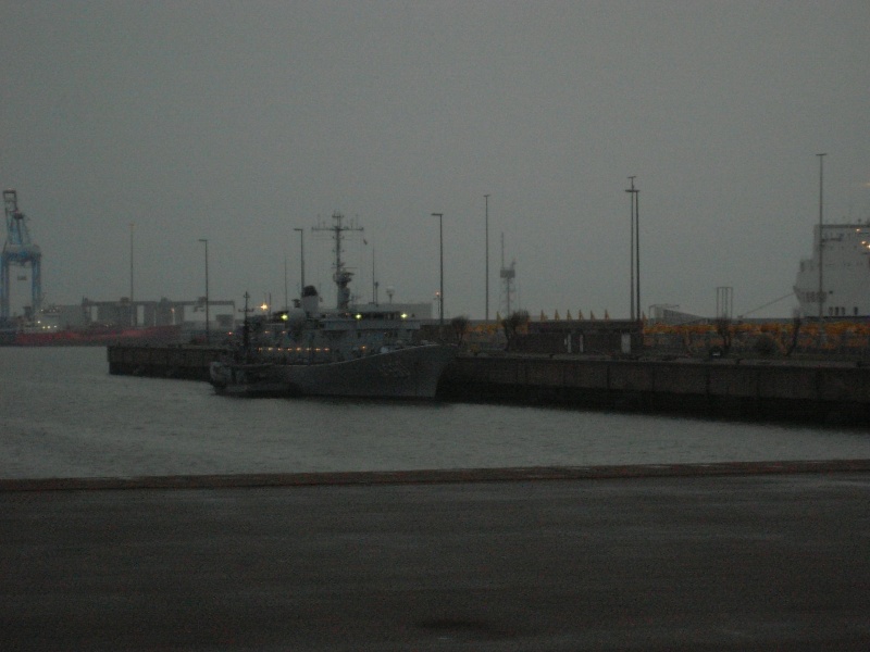 Photos en direct du port de Zeebrugge (webcam) - Page 14 Sl371212