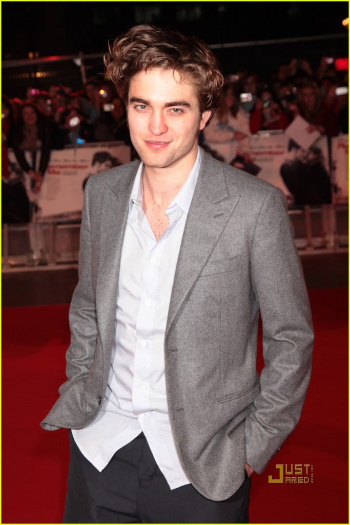 Tout sur Robert Pattinson (Edward Cullen) 6110