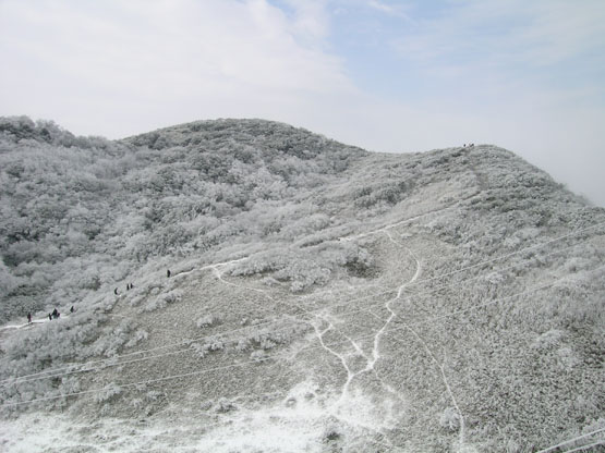 Le Karst montagnard de Nanchuan (24 janvier 2008) Dscn4515