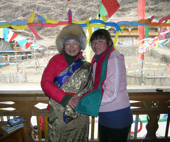 Noces tibétaines à Kalonggou Dscn4863