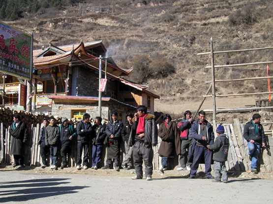 Noces tibétaines à Kalonggou Dscn4881