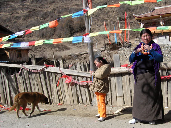 Noces tibétaines à Kalonggou Dscn4882