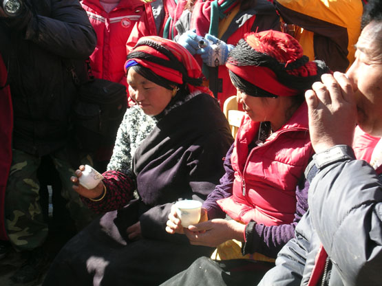 Noces tibétaines à Kalonggou Dscn4925
