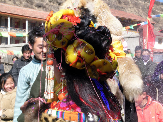 Noces tibétaines à Kalonggou Dscn4932