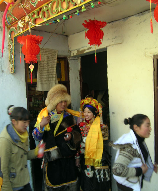 Noces tibétaines à Kalonggou Dscn4934