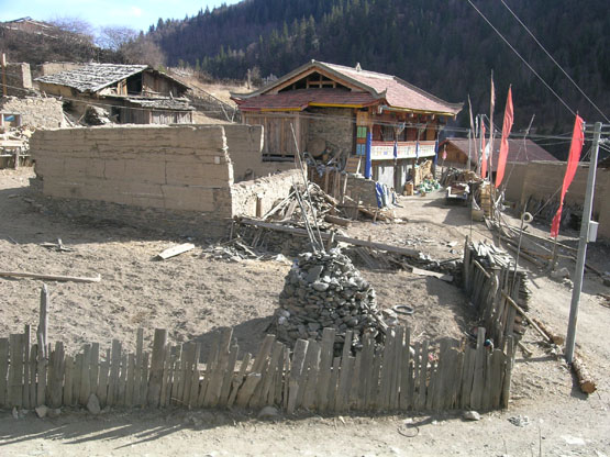 Noces tibétaines à Kalonggou Dscn4943