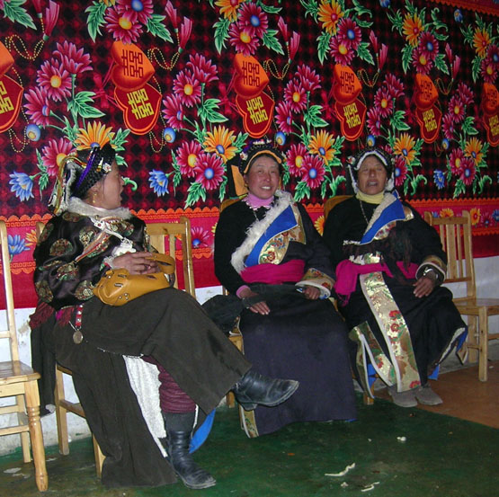 Noces tibétaines à Kalonggou Dscn5028