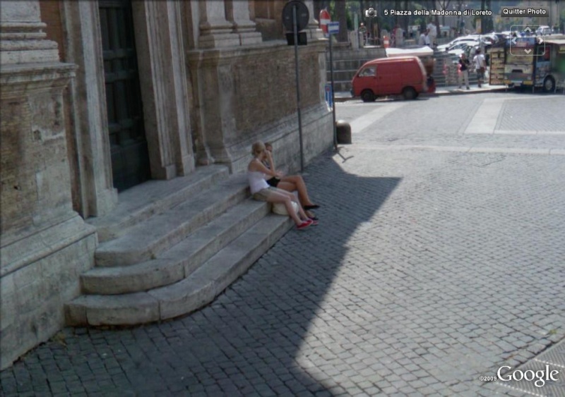 STREET VIEW : jolies italiennes à Rome Rome210