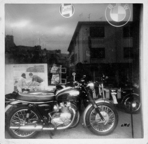 Un ancien motard. Motos_13