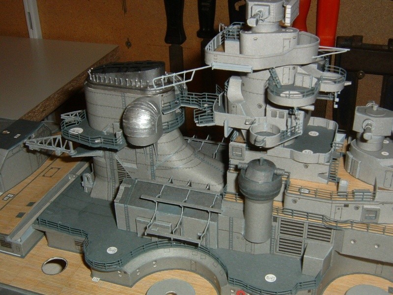 Bismarck von Halinski 1:200 fertig gebaut von Lothar - Seite 3 110