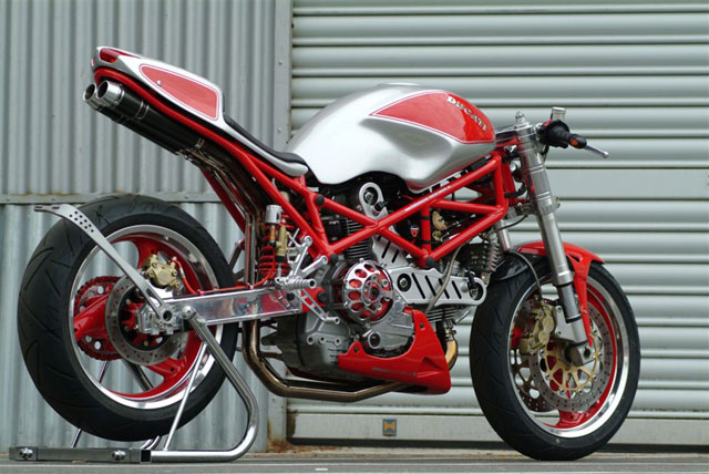 Ducati: Vraiment beau matos.... - Page 3 12573111