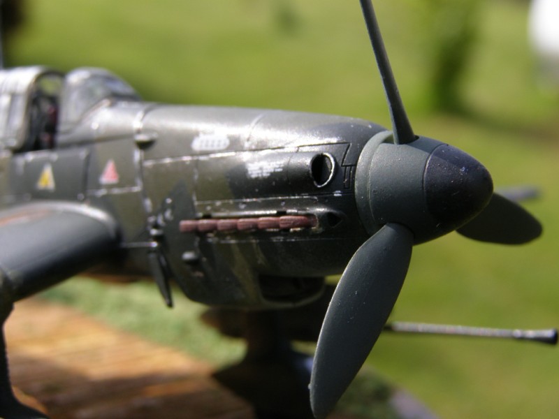 stuka g2 de rudell [academy 1/72] Maquet64