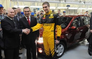 Ghosn reste au volant de Renault 1848_210