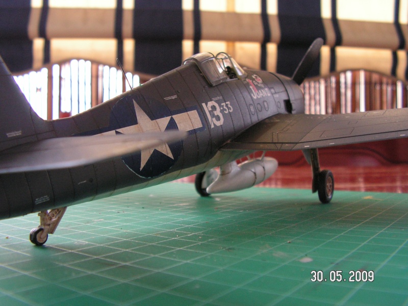 [Eduard] 1/48 - Grumman F6F-3 Hellcat   - Page 5 Pict3724