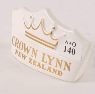 New Crown Lynn photos from Art & Object 14010