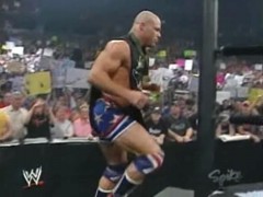 Batista appelle Cena Kurt_e24