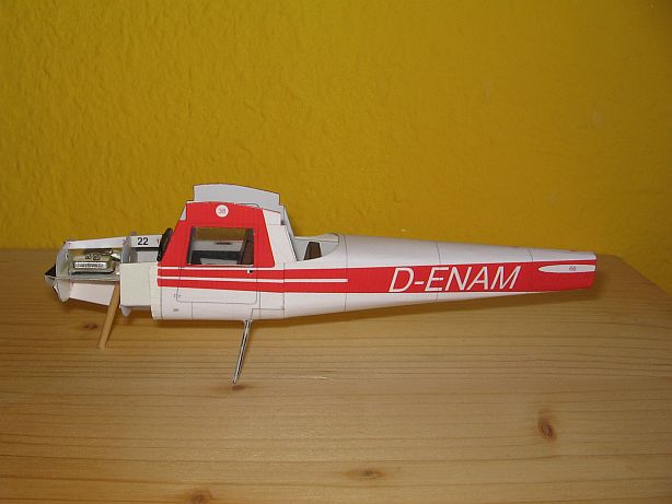 Cessna 150 von Schreiber (verkleinert) Ce1010