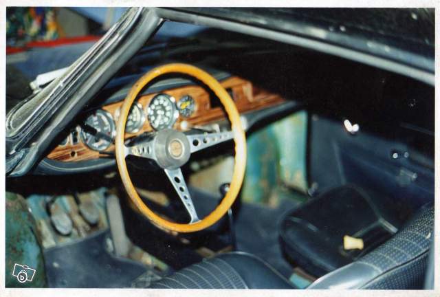 Un coupé 1200S, de 1967 98943110