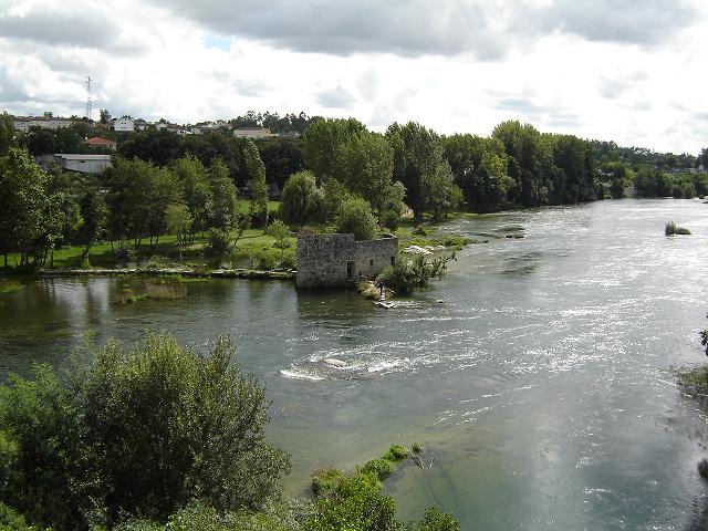 Rios de Portugal - Página 2 Rio_ca10