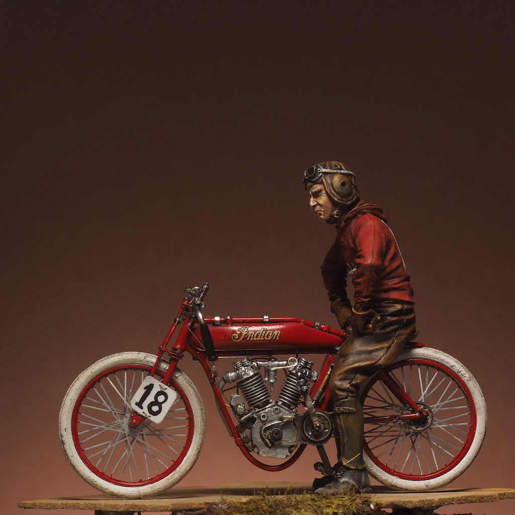 Pilote moto Indian Board Track Racer 1915 1/35ème CIX Models P8052220