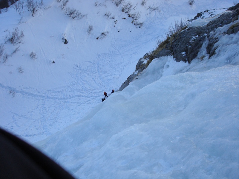 [CR] Sortie cascade de glace. Cascade du Picheu (Chamonix) Dsc00413