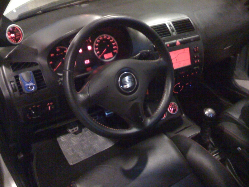 Seat Ibiza TDI Car audio  "low profile" Img_0011