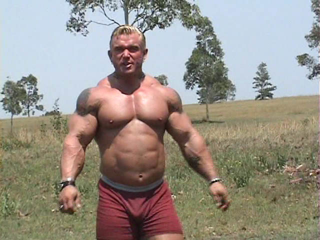 Lee Priest - Page 16 Vlcsn178