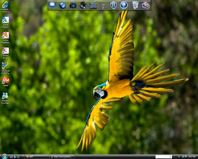 What's YOUR desktop screenshot? - Page 2 Wallpa10