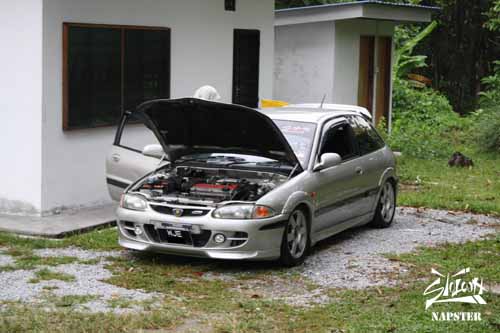 The Legend from Proton... - Page 11 Img_0311