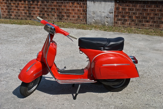 Vendo Vespa Super Sport 180. Vespa111