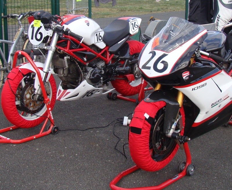 DUCATI s2r Piste10