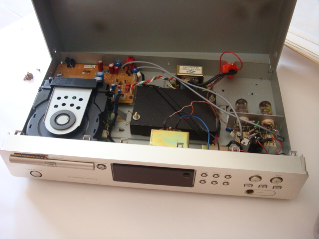 Marantz CD4000 CD player (Used) Marant10