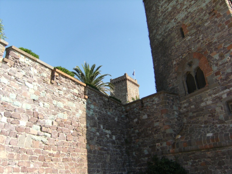 Alpes-Maritimes 3: Mandelieu-la-Napoule, le château Dscf0260