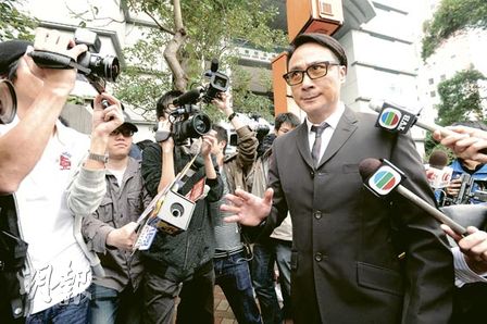 Francis Ng admits to his crime & leaves criminal record, charged with assault,fine HKD$10,000 _15ma010