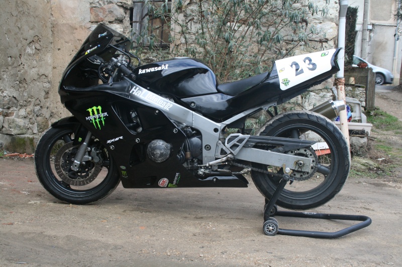 mon zx6r de97 Img_3110