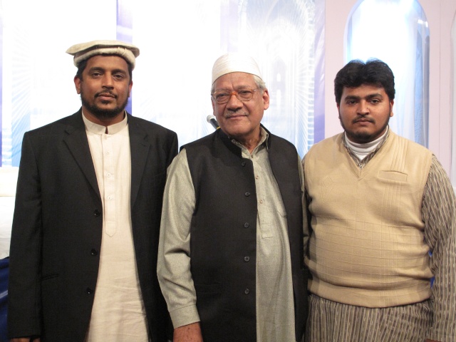 Sabeeh Rehmani, Raja Rasheed Mehmood and Zakaria Ashrafi Img_9011