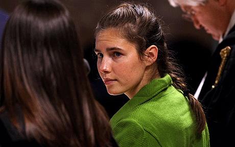 Meredith Kercher Found Deceased 11/1/07 - Rudy Guede Sentenced To 16 Years - Amanda Knox And Raffaele Sollecito Found Not Guilty - Page 2 Amanda10