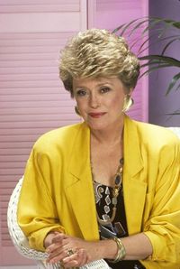 'Golden Girls' leading lady Rue McClanahan dies at 76 Rue10