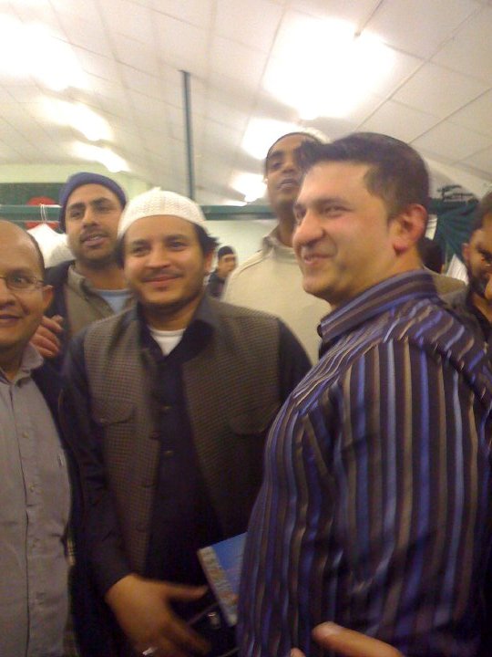 Shahbaz Qamar Faridi with Parvez iqbal (Mehfil e Milad hosted by Samia Naz) in Leeds on 31st March 2009 25213_10